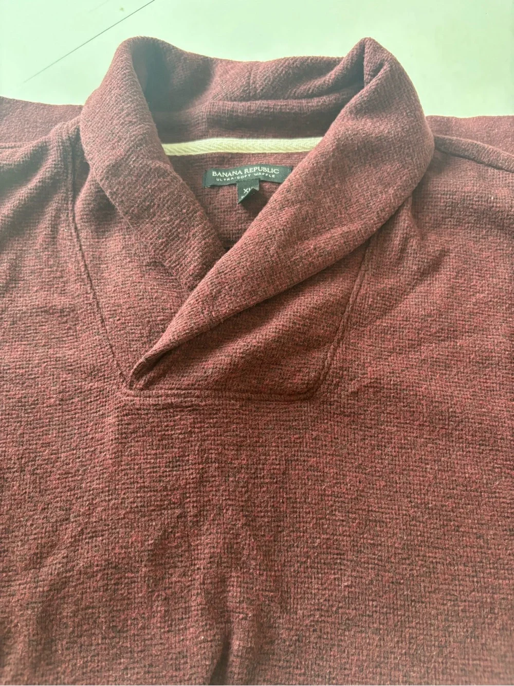 Banana Republic Men's V-Neck Shawl Sweater in Burgundy